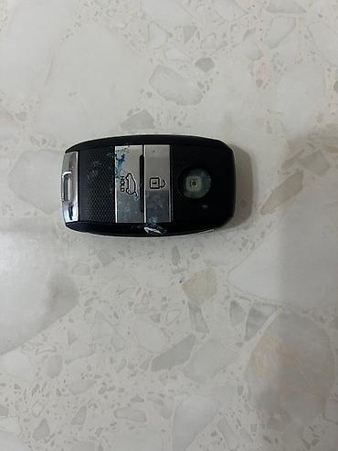 Ключи: Ключ Hyundai 2017 г., Б/у, Оригинал — 8