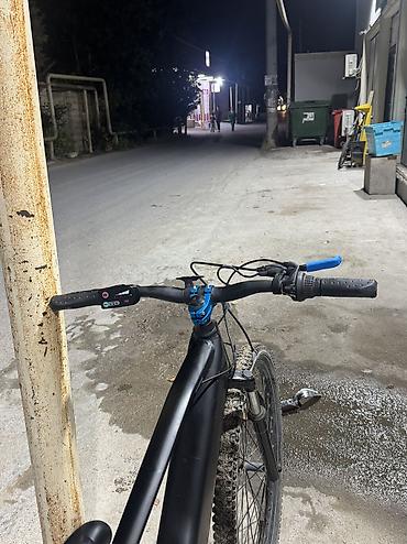 vesebed: Elektrik velosipedi – şəhər və yüngül ofroud üçün. Velosipedin şnuru — 2