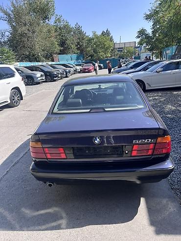 ош е34: BMW 520: 1995 г., 2 л, Кол менен иштөөчү, Бензин, Седан — 2