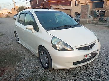 токмок кун чыгыш: Honda Fit: 2003 г., 1.3 л, Вариатор, Бензин, Хетчбек — 1