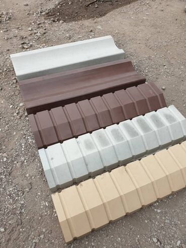 Садовые бордюры: Садовый бордюр, Литой, Бетонный, Овальный, Новый — 6