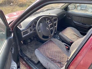 Daewoo Nexia: 2008 г., 1.6 л, Механика, Бензин, Седан