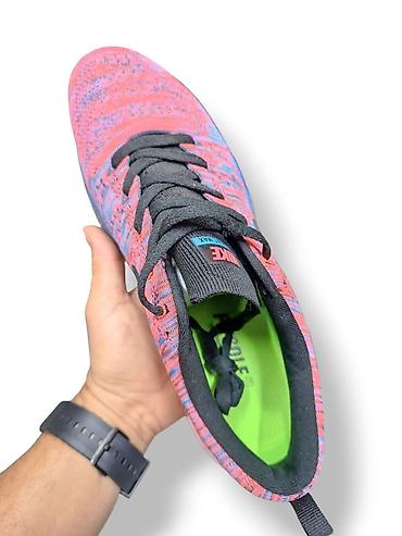 Patike: Nike Flyknit Max Fitsole 2
41 do 46
4300 na lalafo.rs — 3 Patike: Nike Flyknit Max Fitsole 2
41 do 46
4300 — 3