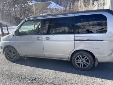 Honda: Honda Stepwgn: 2001 г., 2 л, Автомат, Бензин, Минивэн — 5