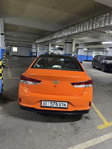 Продажа авто: Hyundai Sonata: 2018 г., 2 л, Автомат, Бензин, Седан — 4
