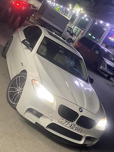 turbo az ranc rover: BMW 5 Series (F10) sedan – ağ rəngdə, M paket görünüşlü. Mawin idyal — 1