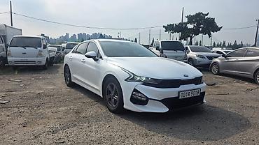 9800: Kia K5: 2020 г., Седан — 1