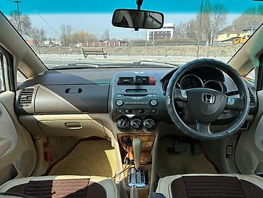 honda git: Honda Fit Aria: 2003 г., 1.5 л, Вариатор, Бензин, Седан — 10