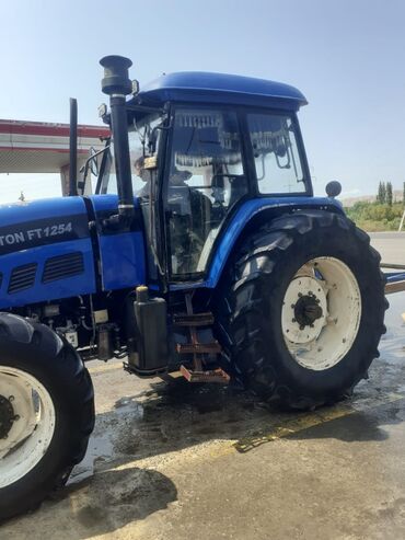 ucuz traktor: Hec bir problemi yoxdur tekerleri normal senedleri qaydasindadr hec