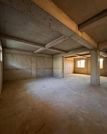 Продажа помещений свободного назначения: 🏢 Продается коммерческое помещение в 5 минутах от Белого дома 📍 — 5