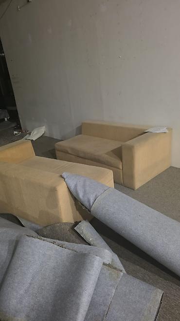Divan və masa dəstləri: Mebel dəsti – minimalist tərzdə yumşaq oturacaqlar və masa Tərkib: - — 2
