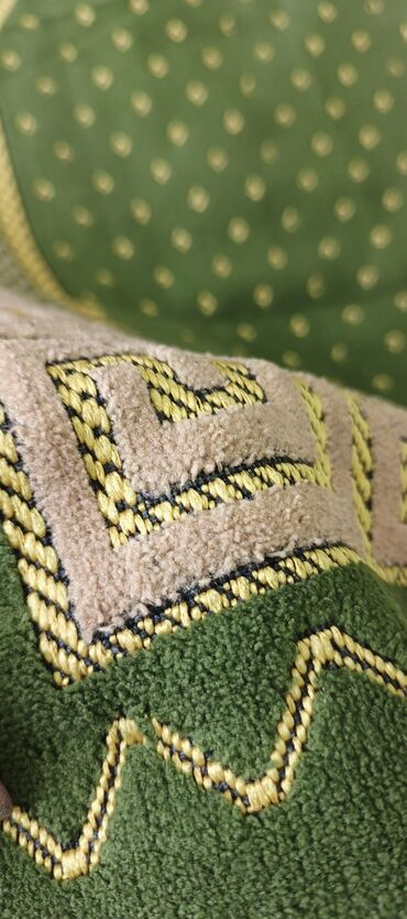 Qədim xalçalar: Qədim xalça, 2004 il, İran, Vəziyyəti: Əla — 5