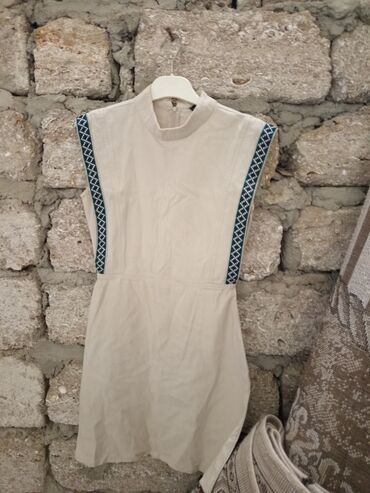 Dəstlər: Geyimlərin hər biri 50 qəpikdi. Uşaq və yeniyetmələr üçün geyimlər — 19