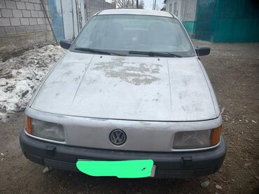 авто разбор ош: Volkswagen Passat: 1988 г., 1.8 л, Механика, Бензин, Седан