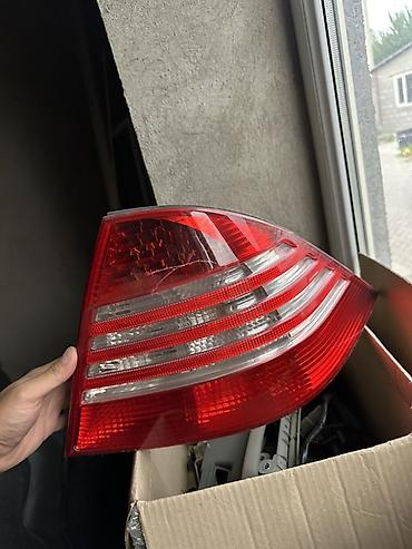 коробка ремонт: Задний фонарь, правый, Mercedes-Benz W220 (оригинал) С японского — 2