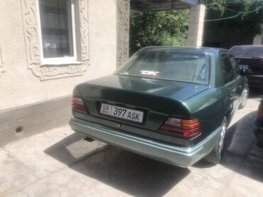 Mercedes-Benz: Mercedes-Benz W123: 1993 г., 3.2 л, Механика, Бензин, Минивэн
