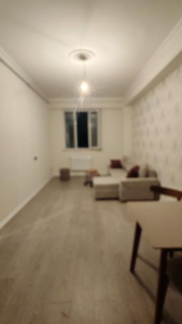 nabran kirayə ev: Xirdalanda Kristal 1de kehne bazara yaxın yeni binada 2otaqlı mənzil — 3