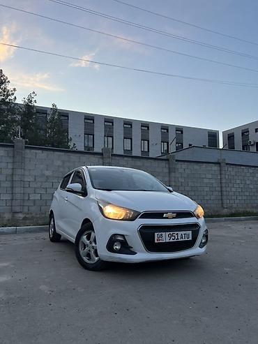 spark 1: Chevrolet Spark: 2016 г., 1 л, Автомат, Бензин, Хэтчбэк — 1