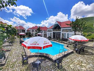 İcarəyə otel və hostellər: F Garden Holiday Village Sheki 2 nəfərlik otaq 80 Azn 3 nəfərlik otaq — 11
