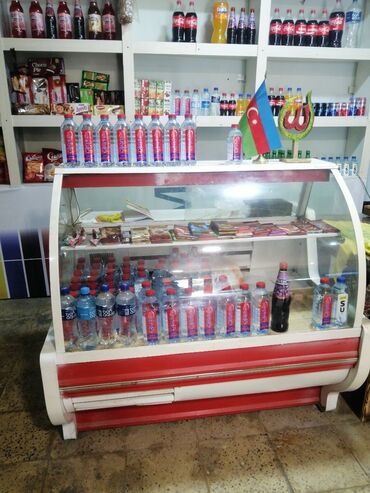 alıram soyuducu: Soyuducu vitrin satılır. İşləmir nə nasazlığın bilmirəm 150 manat