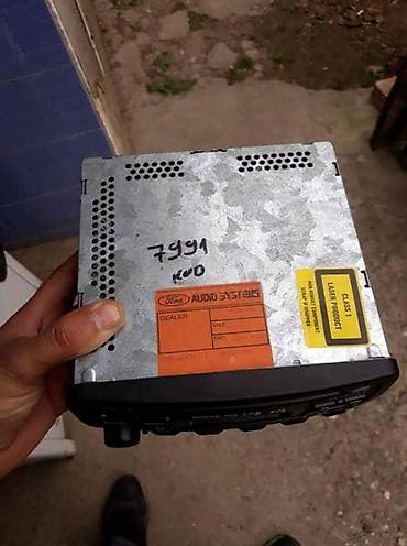 servis abs: FABRICKI CD RADIO ZA FORD BRONCO, C-MAX, ESCAPE . | FORD velika — 2
