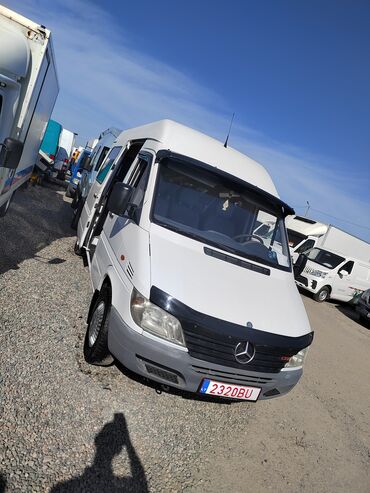 Mercedes-Benz: Mercedes-Benz Спринтер: 2001 г., 2.2 л, Механика, Дизель, Бус