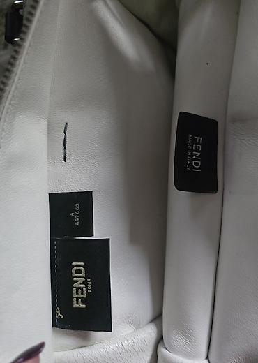 Torbe: Fendi 3Jours kožna torba. Ovaj model je evolucija klasične 2Jours — 10