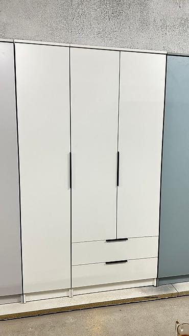 Шифоньеры, шкафы для одежды: Качество на первом месте! Прослужит вам долгие годы! Трехдверный шкаф — 12