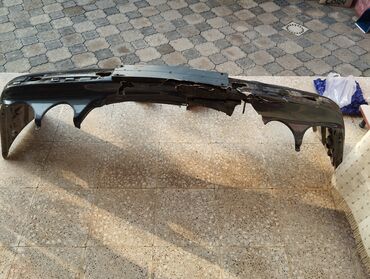 Bamperlər, buferlər: Ön, Mercedes-Benz 210, 2000 il, Almaniya — 8