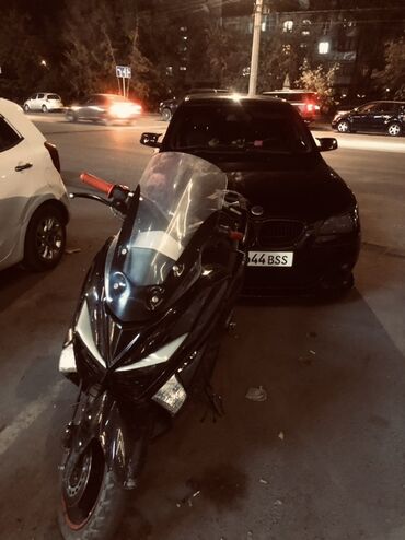 вайпер актив: Макси-скутер Yamaha, 180 куб. см, Бензин, Колдонулган