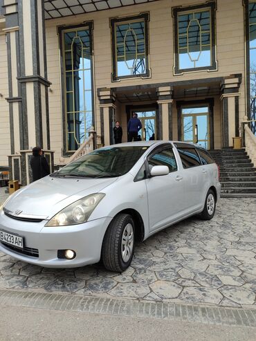 Toyota: Toyota WISH: 2005 г., 1.8 л, Автомат, Бензин, Универсал