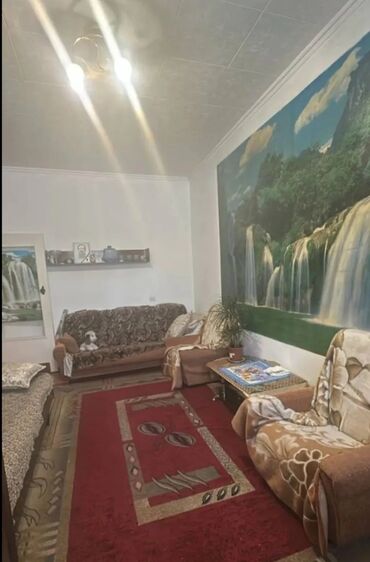 продается квартира киркомстром: 3 комнаты, 58 м², Индивидуалка, 1 этаж, Старый ремонт