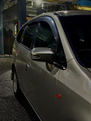 Honda: Honda Stream: 2002 г., 2 л, Автомат, Бензин, Минивэн — 4