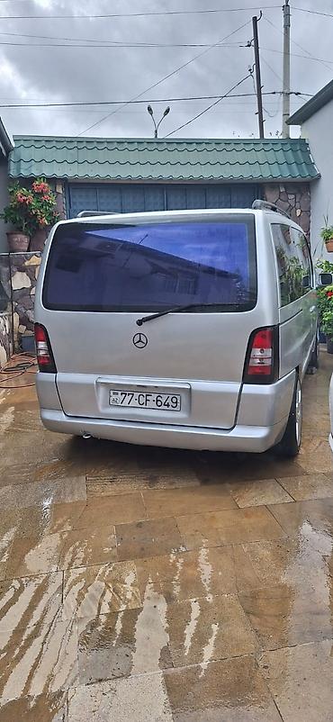 mini cps: Mercedes-Benz Vito minivan Xüsusiyyətlər: - Kuzov: gümüşü rəng, 5 — 8