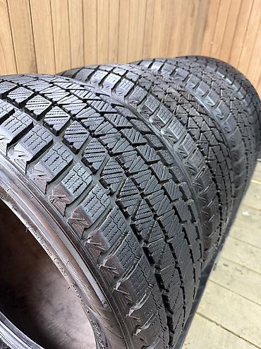 Шины: Шины 315 / 35 / R 20, Зима, Б/у, Комплект, Внедорожные (АТ/МТ), Япония, Bridgestone — 2