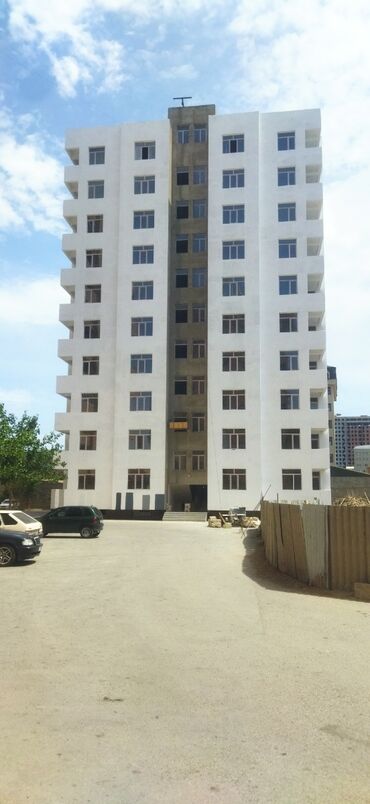 qara qarayevde kreditle evler: 1 комната, Новостройка, 61 м²