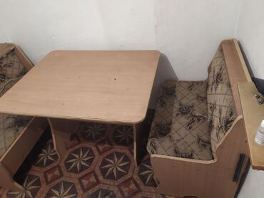 мебель деревянная: Стол, Б/у
