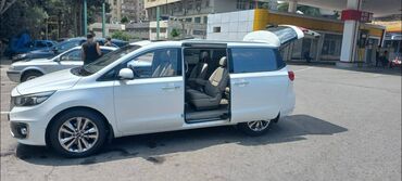 продажа авто в азербайджане: Kia Carnival: 2.2 л | 2014 г. Минивэн