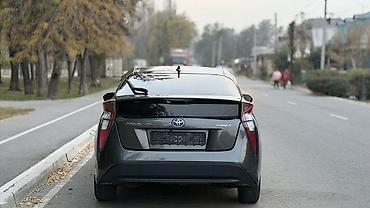 уна: Toyota Prius: 2016 г., 1.8 л, Автомат, Гибрид, Седан — 4