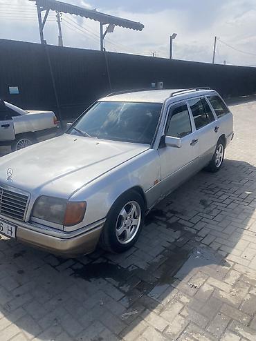 брелок мерседес: Mercedes-Benz W124: 1994 г., 2 л, Механика, Дизель, Универсал — 4