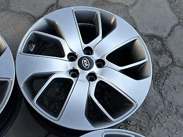 vossen diska: Литые Диски R 18 Kia, Комплект, отверстий - 5, Б/у — 5
