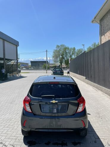 Chevrolet: Chevrolet Spark: 2021 г., 1 л, Автомат, Бензин, Хэтчбэк — 4
