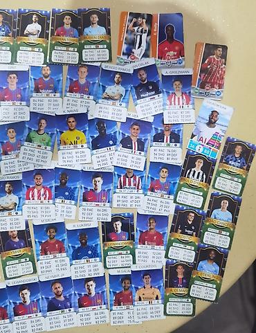 messi: Futbolçu kolleksiya kartları dəsti : 200 kart.(Real alıcıya endirim — 6