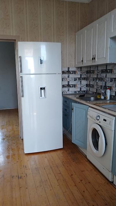 Günlük kirayə evlər: 2 otaqlı həyət evi - Plan: giriş pilləkənli eyvan, 2 ayrı otaq (yataq — 10