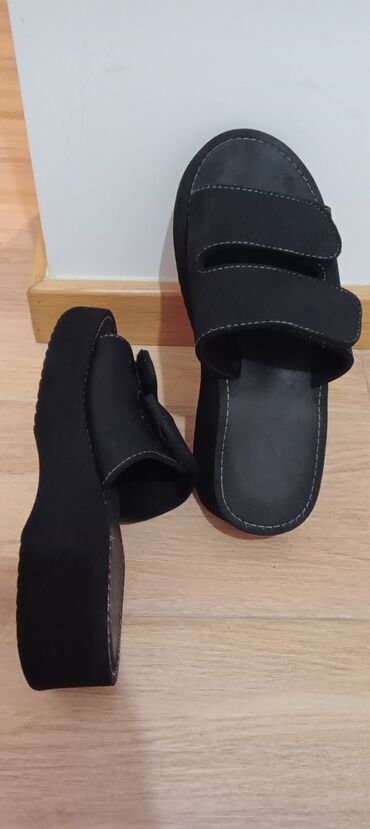 trenerka nike zenska: Fashion slippers, 39