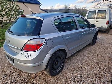 alati nis: OPEL ASTRA H 1.6 - KOMPLETAN AUTO U DELOVIMA | Svi delovi za Opel — 4