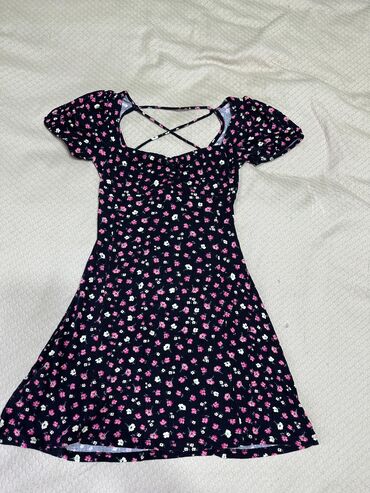 Gündəlik donlar: Gündəlik don, Mini, Bershka, M (EU 38)