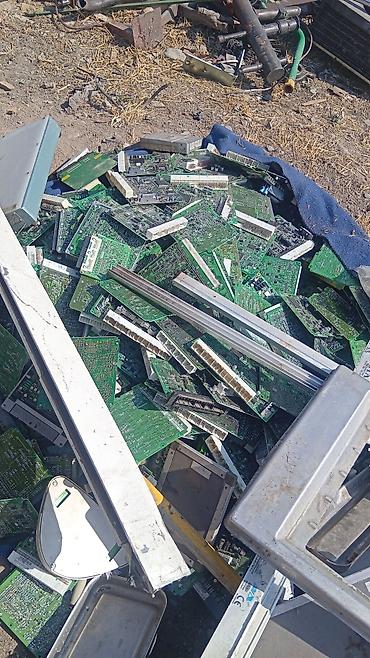 Другие электротовары: Пакупаю платы разные и паштучна и по весу дорого Состав: - — 14