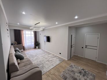 Недвижимость: 2 комнаты, 65 м², Элитка, 13 этаж, Евроремонт