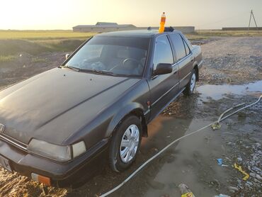 Honda Accord: 2 л | 1986 г. | Седан